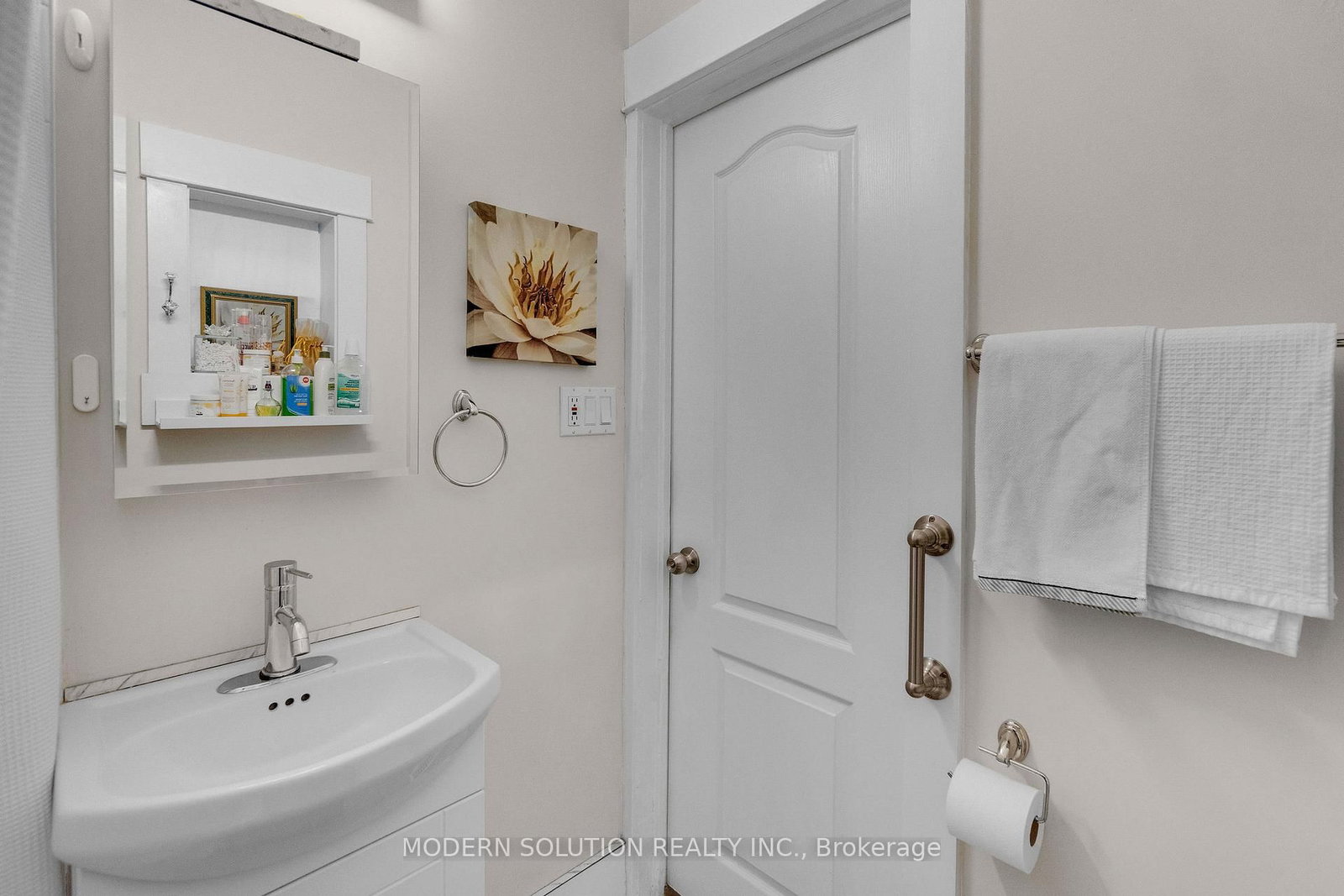 741 Milverton Boulevard • Toronto, ON photo 20