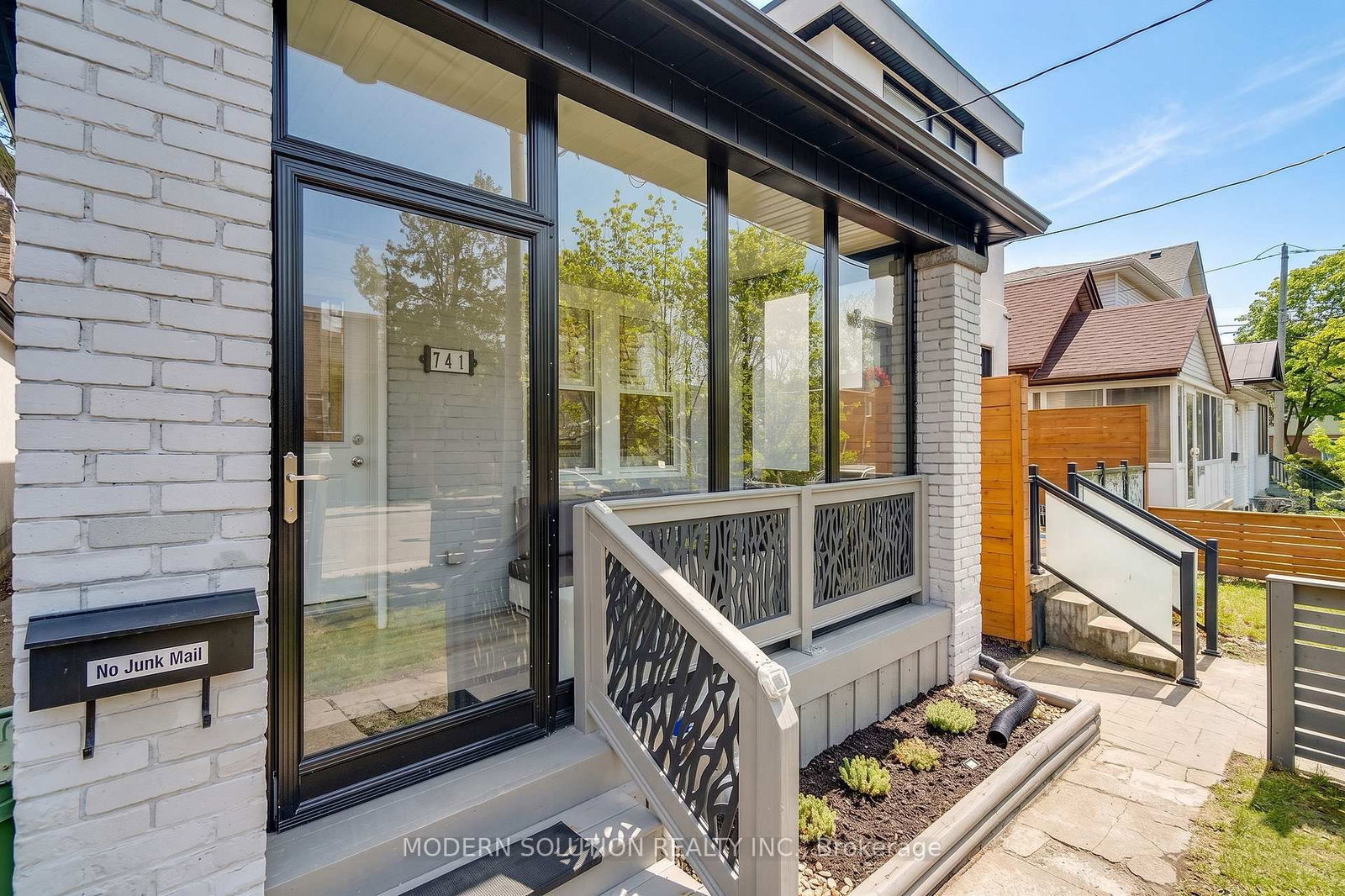 741 Milverton Boulevard • Toronto, ON photo 3