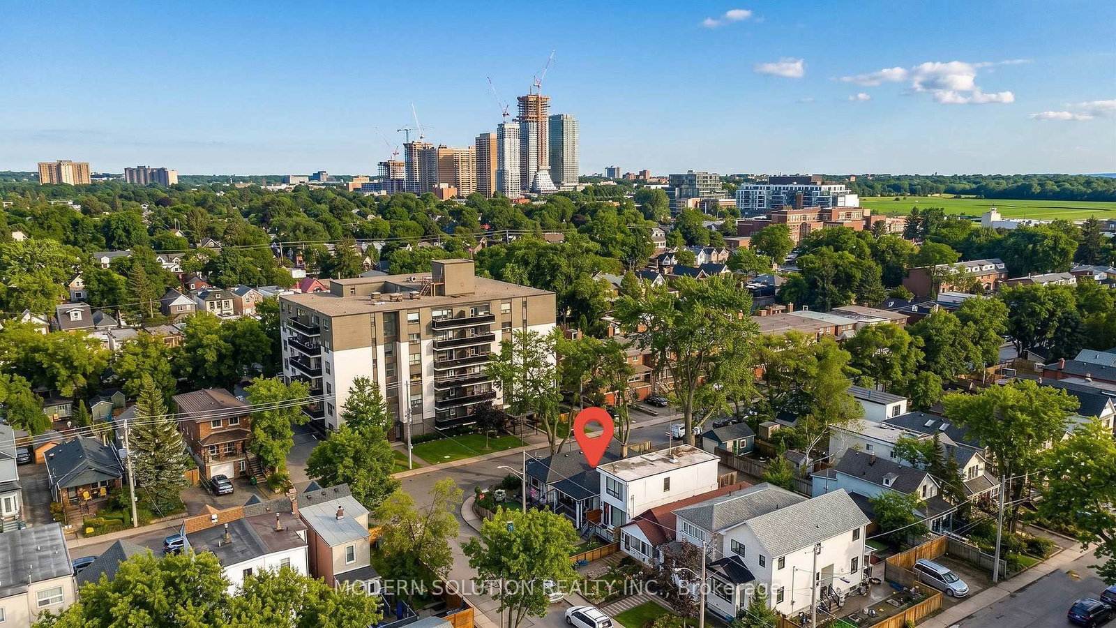 741 Milverton Boulevard • Toronto, ON photo 37