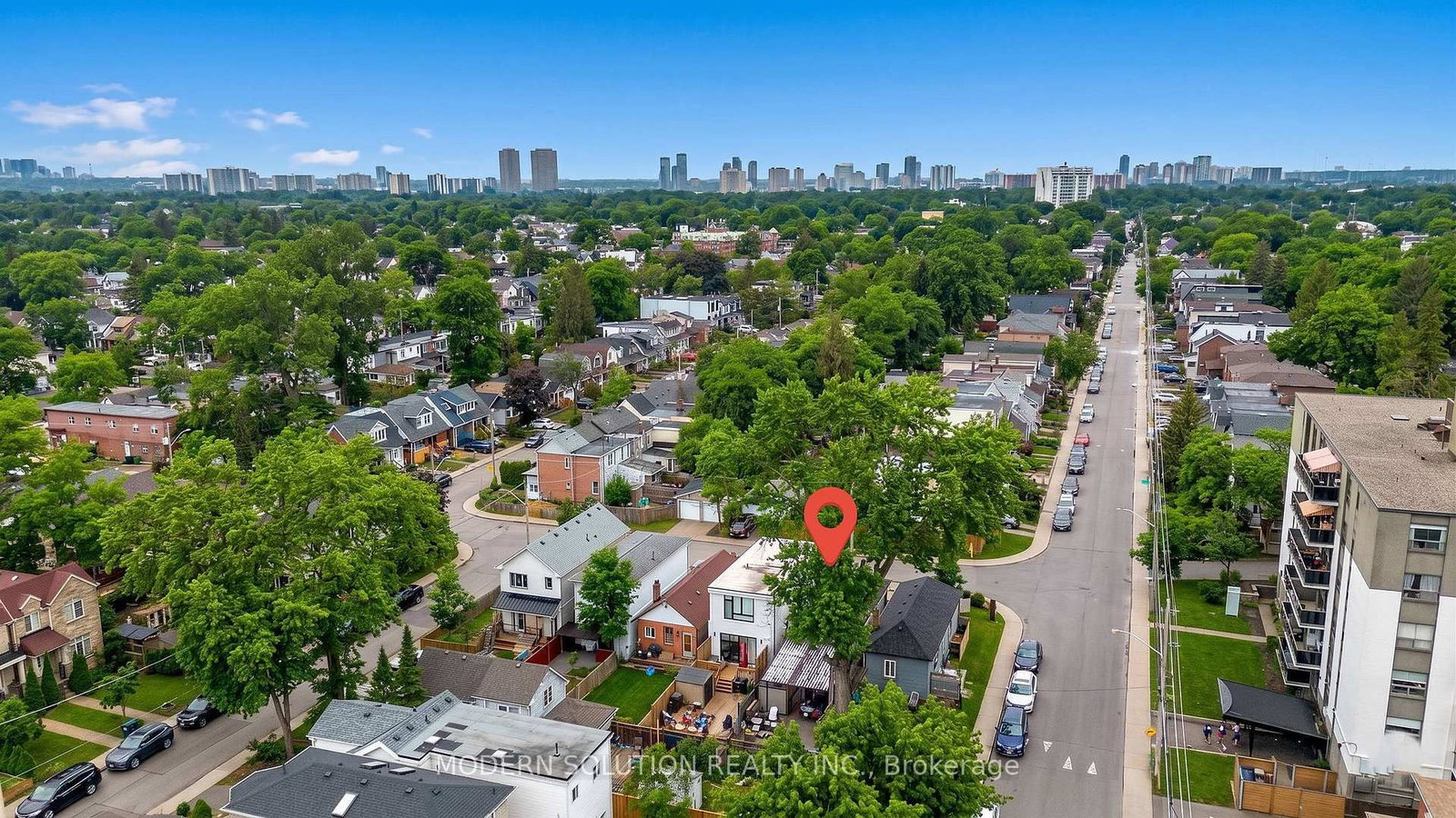 741 Milverton Boulevard • Toronto, ON photo 38