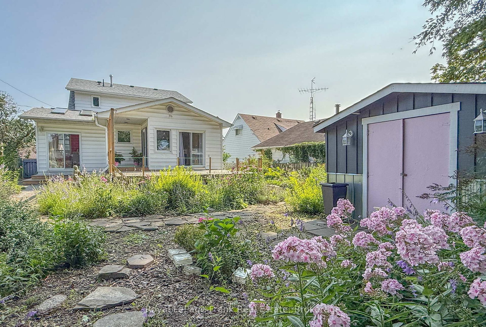 100 Admiral Road • Ajax, ON photo 35