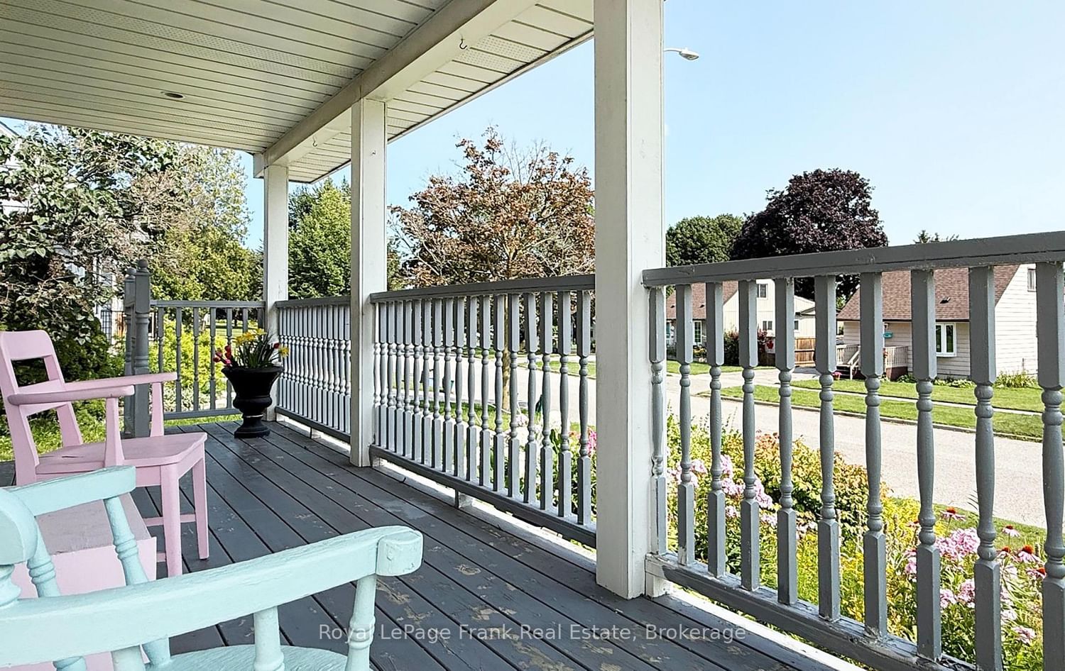 100 Admiral Road • Ajax, ON photo 8