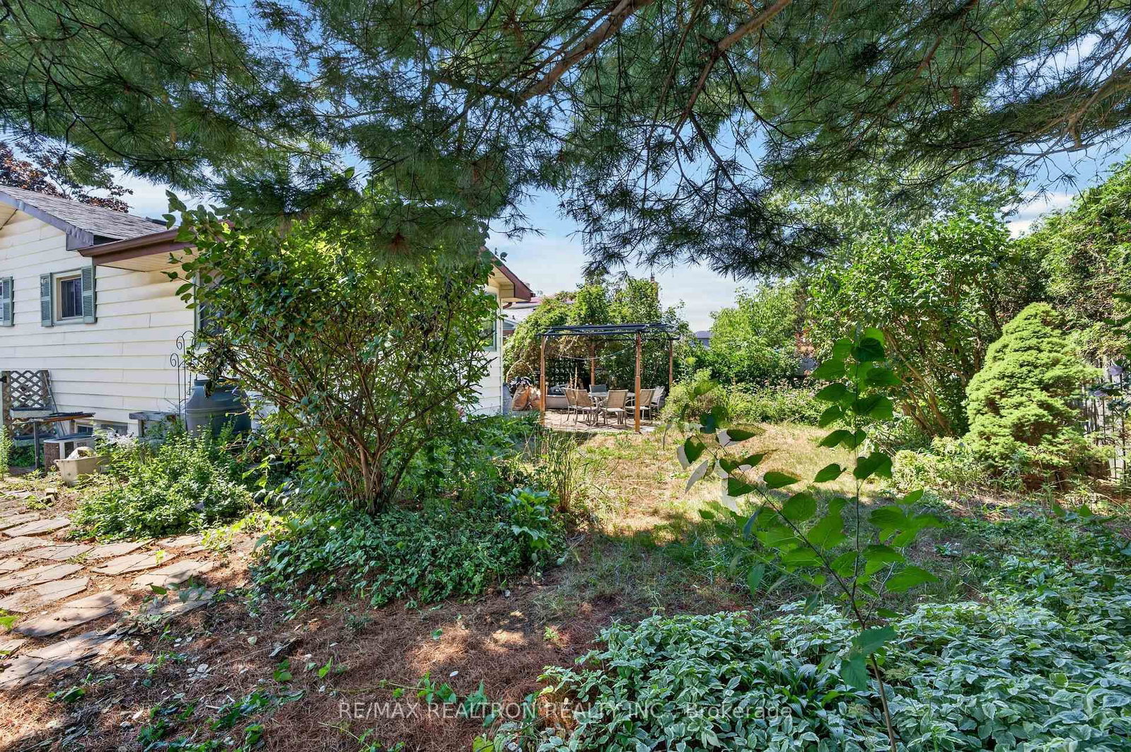 34 Taunton Road W • Oshawa, ON photo 39
