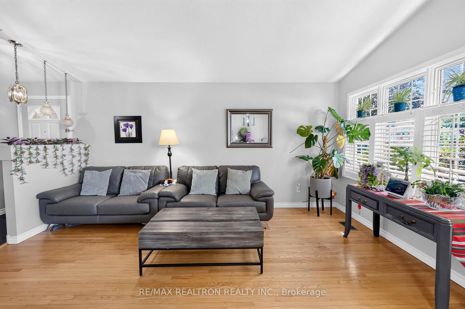 34 Taunton Road W • Oshawa, ON photo 9