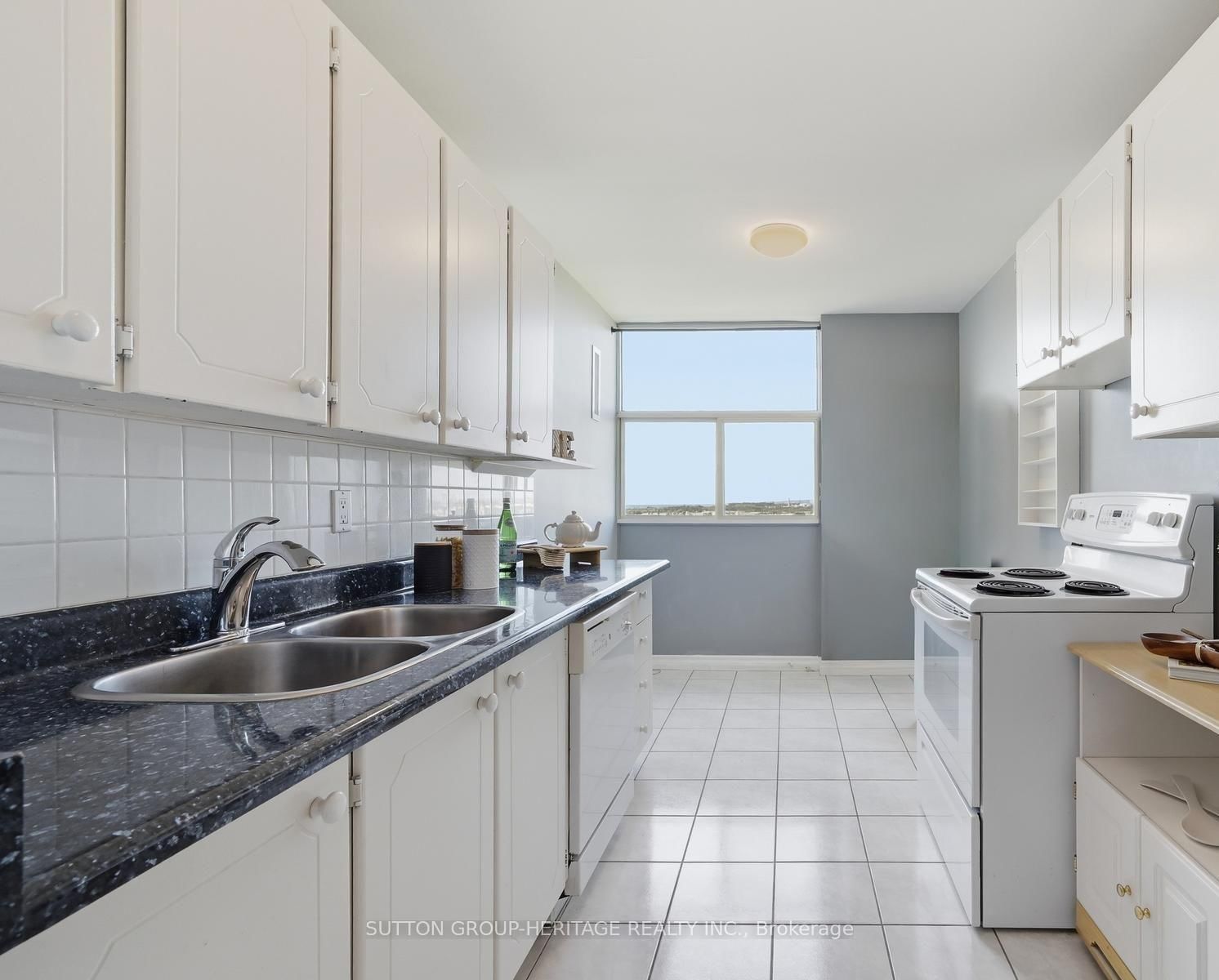 44 Falby Court E • #1608 • Ajax, ON photo 17