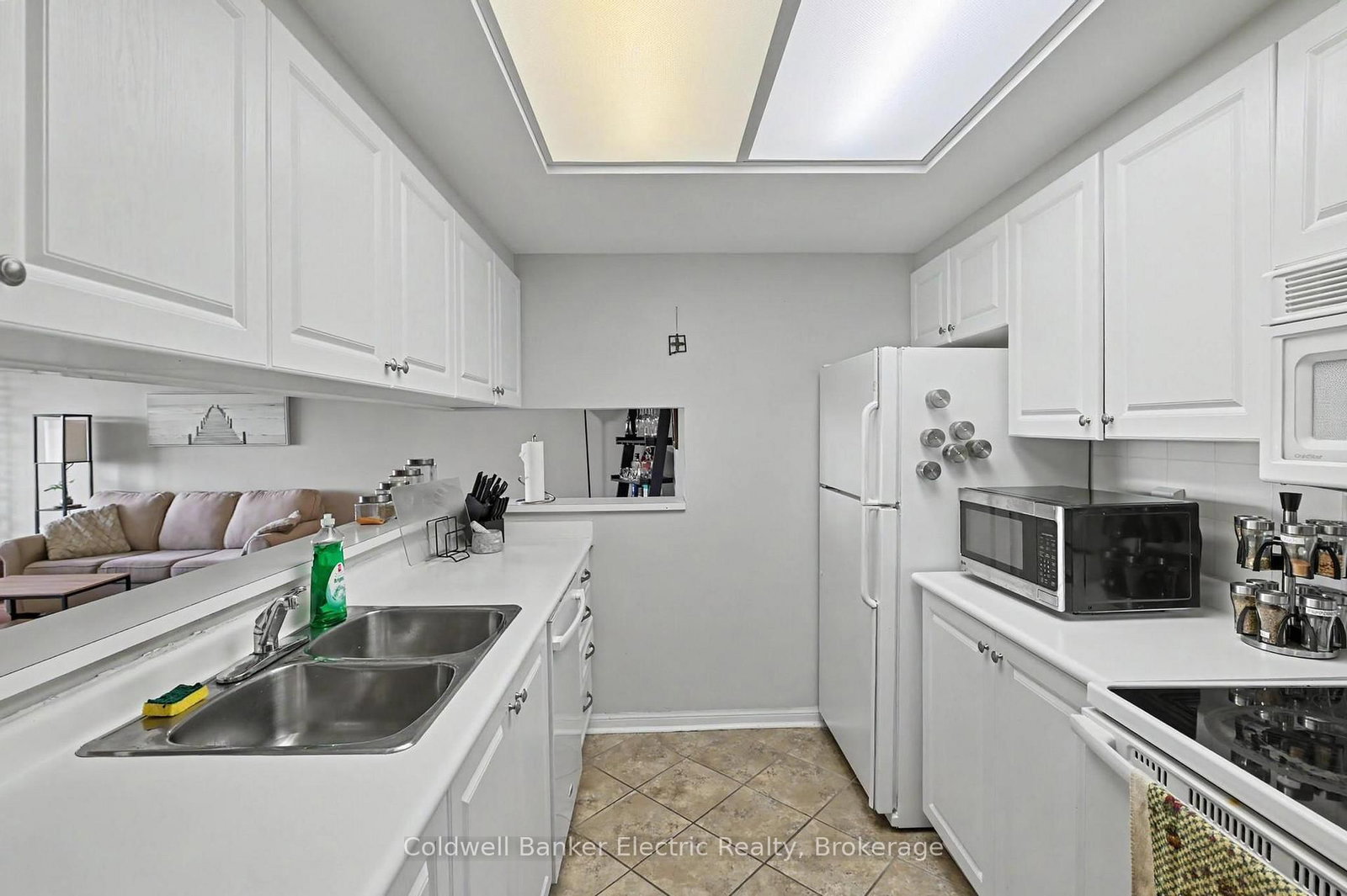 712 Rossland Road E • #1011 • Whitby, ON photo 27