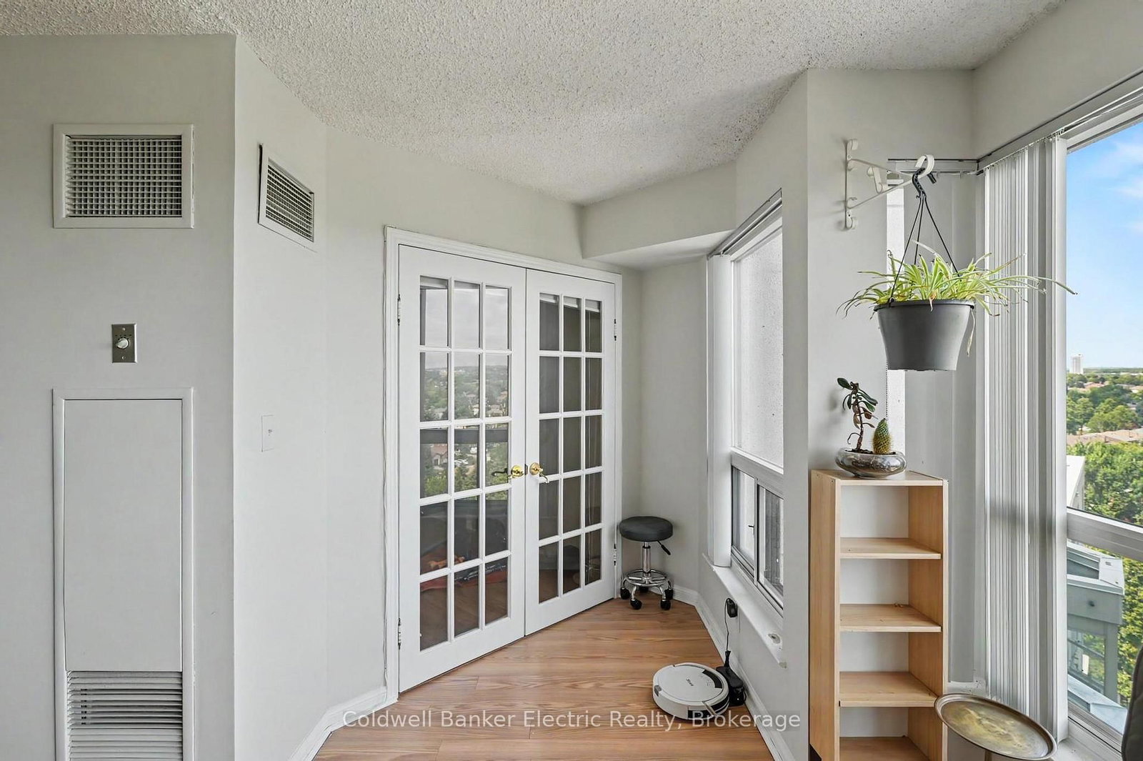 712 Rossland Road E • #1011 • Whitby, ON photo 35