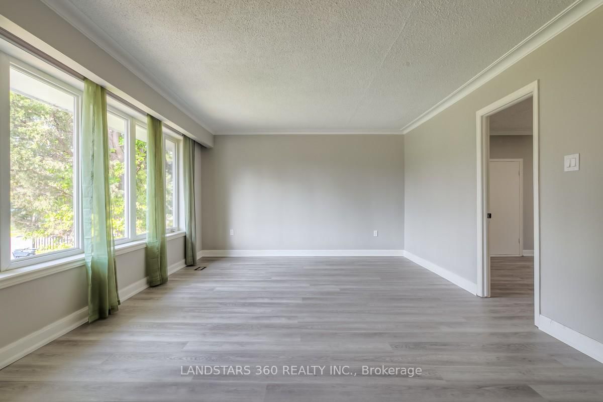 127 Galloway Road • Toronto, ON photo 17