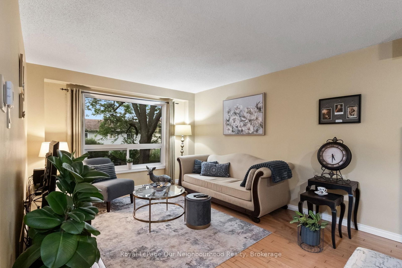 23 Woodward Drive • Whitby, ON photo 13