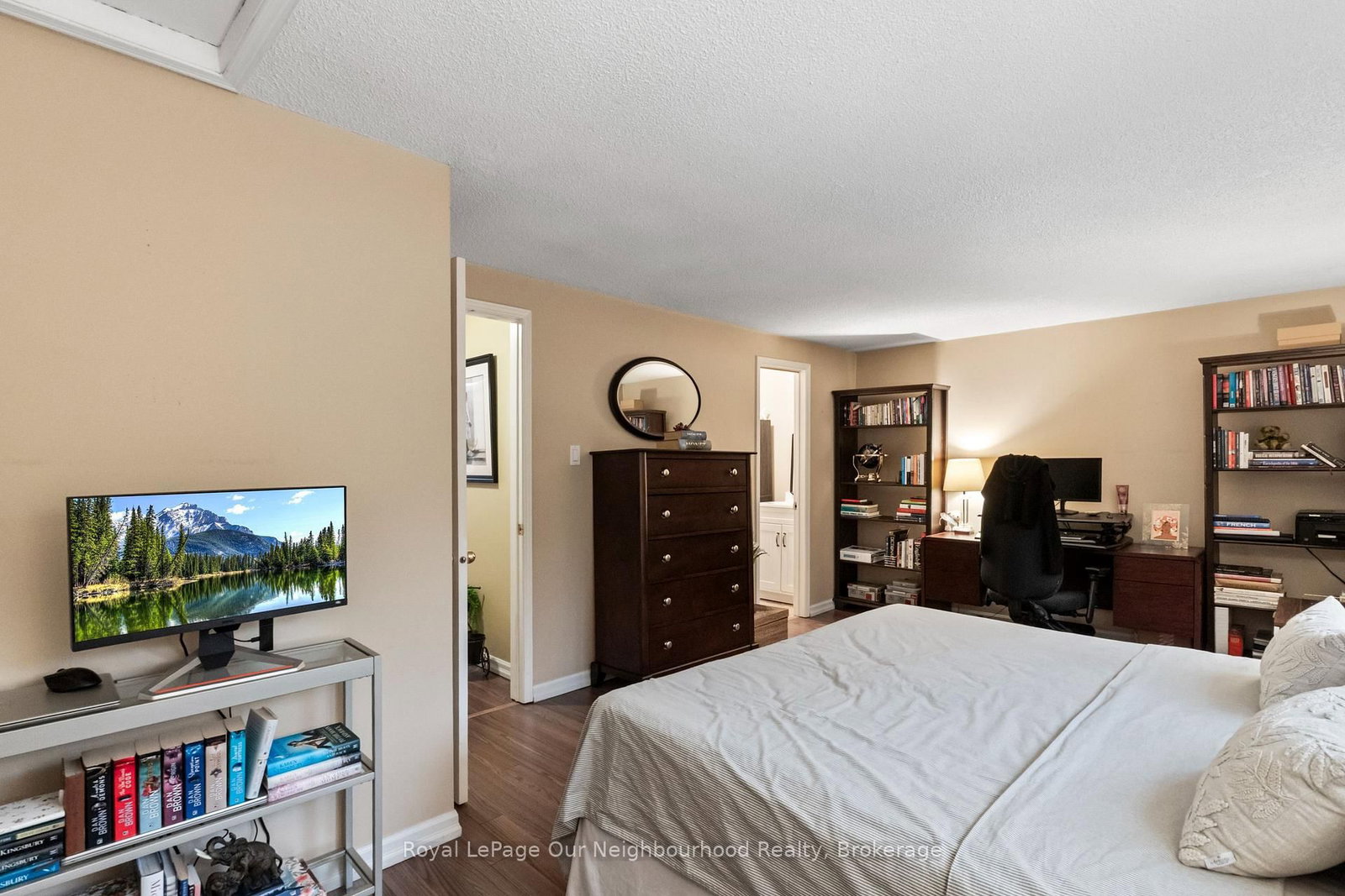 23 Woodward Drive • Whitby, ON photo 25