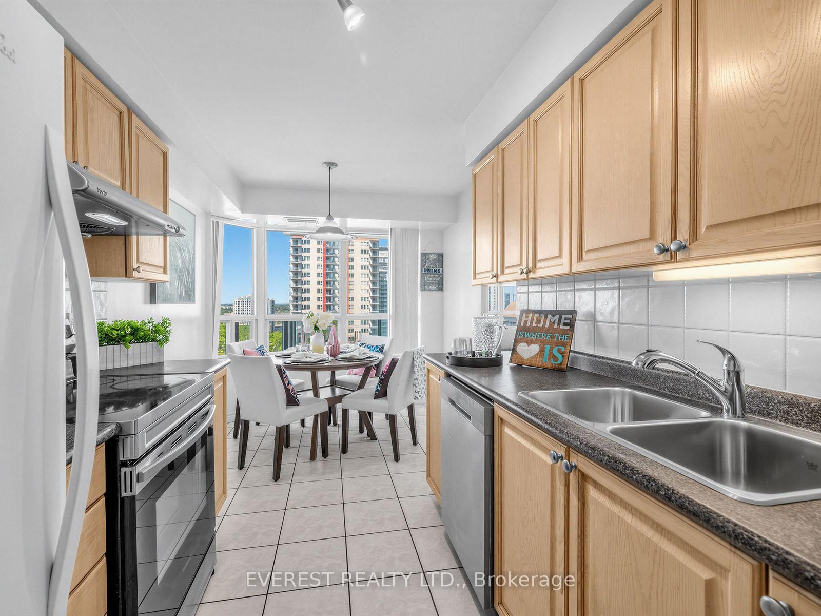 61 Town Centre Court • #2103 • Toronto, ON photo 10
