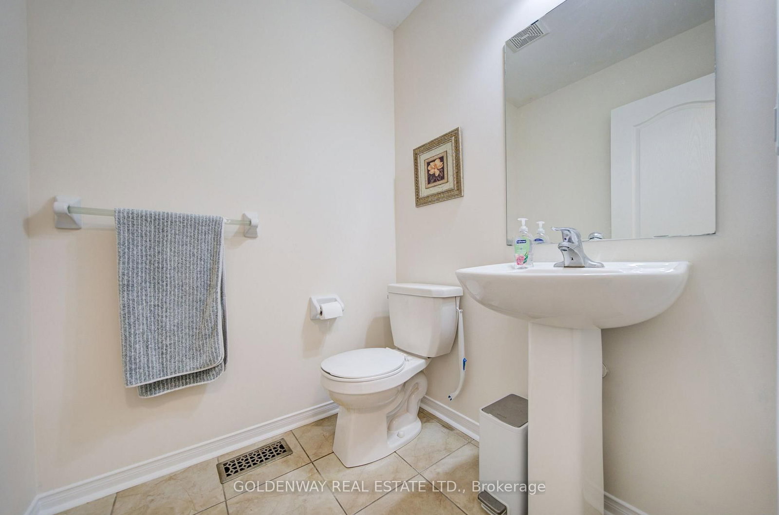 1433 Rennie Street • Oshawa, ON photo 12