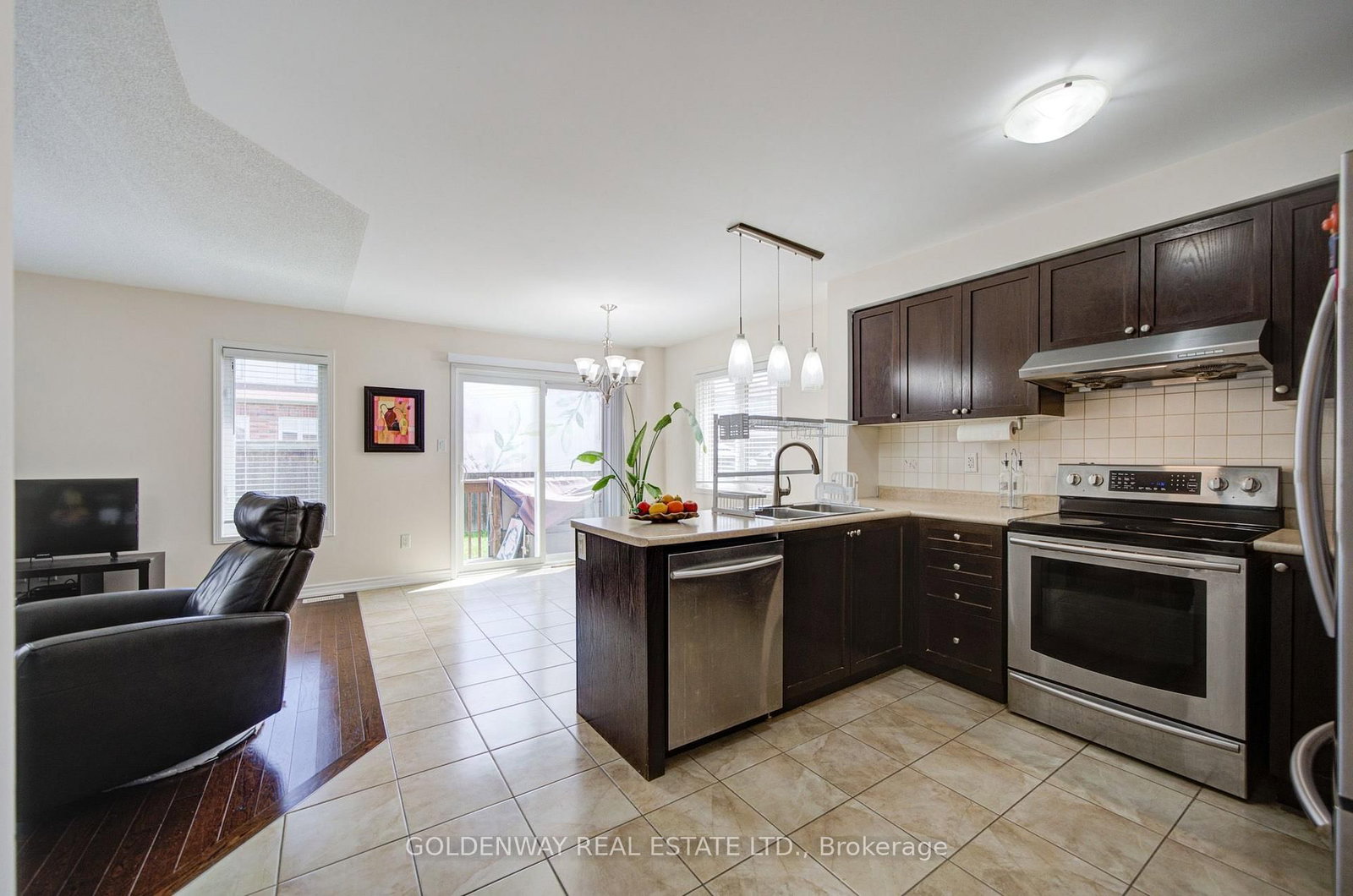 1433 Rennie Street • Oshawa, ON photo 13