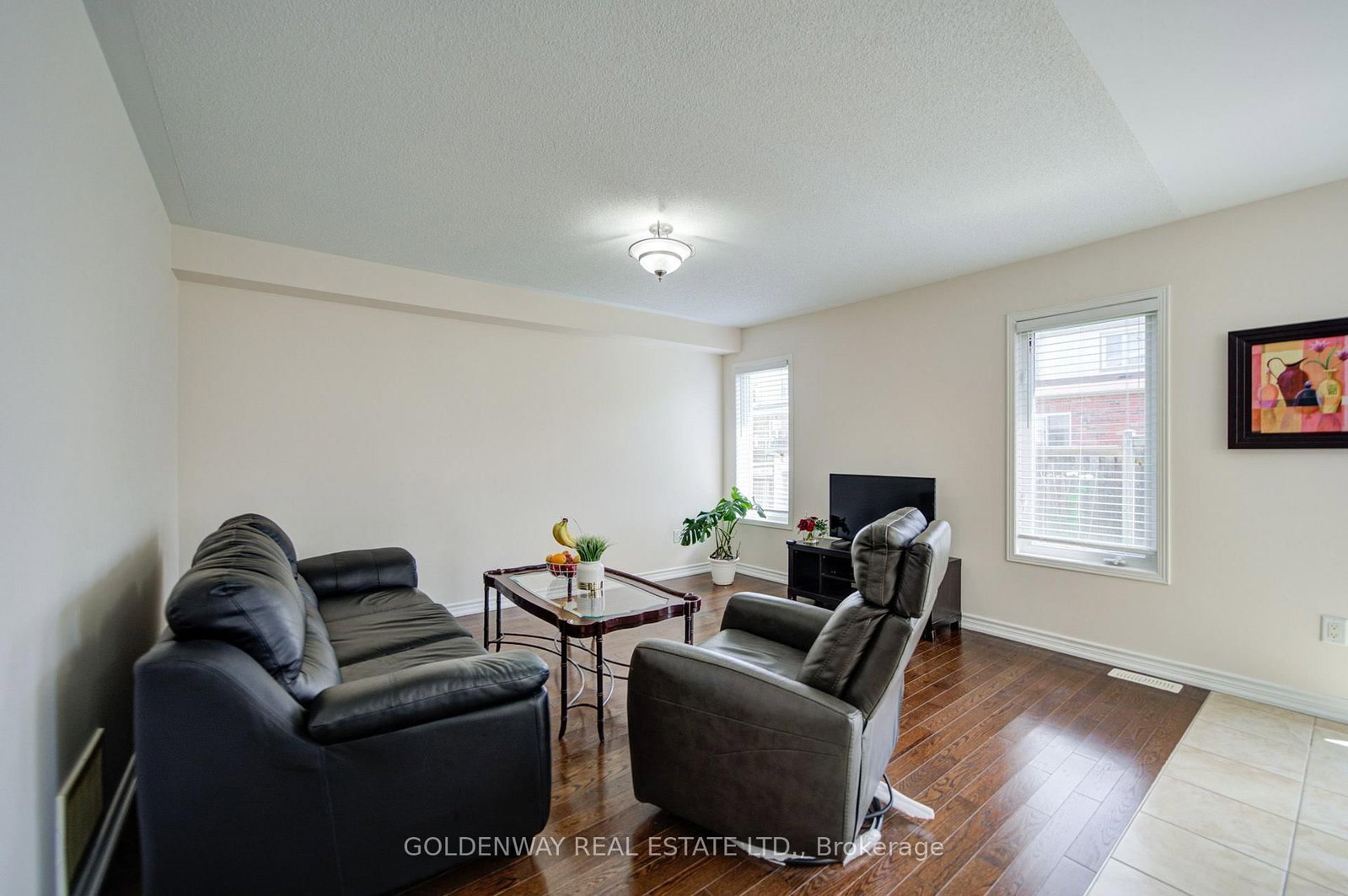 1433 Rennie Street • Oshawa, ON photo 23