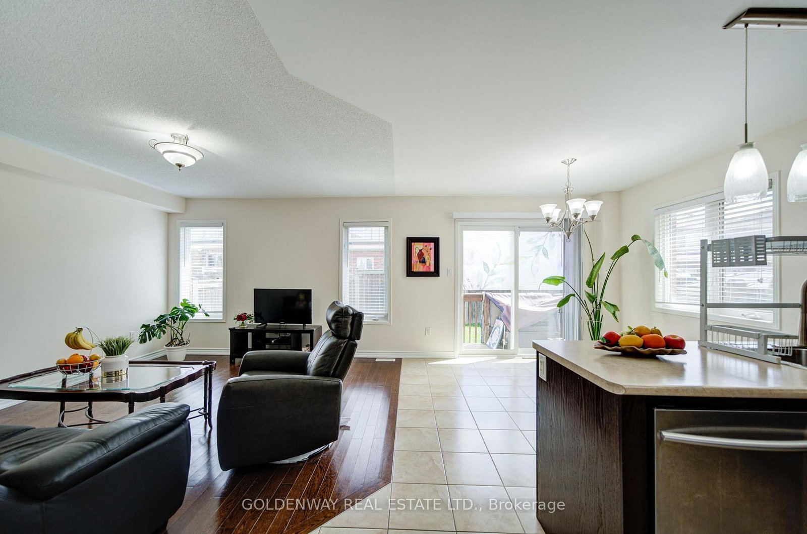 1433 Rennie Street • Oshawa, ON photo 26