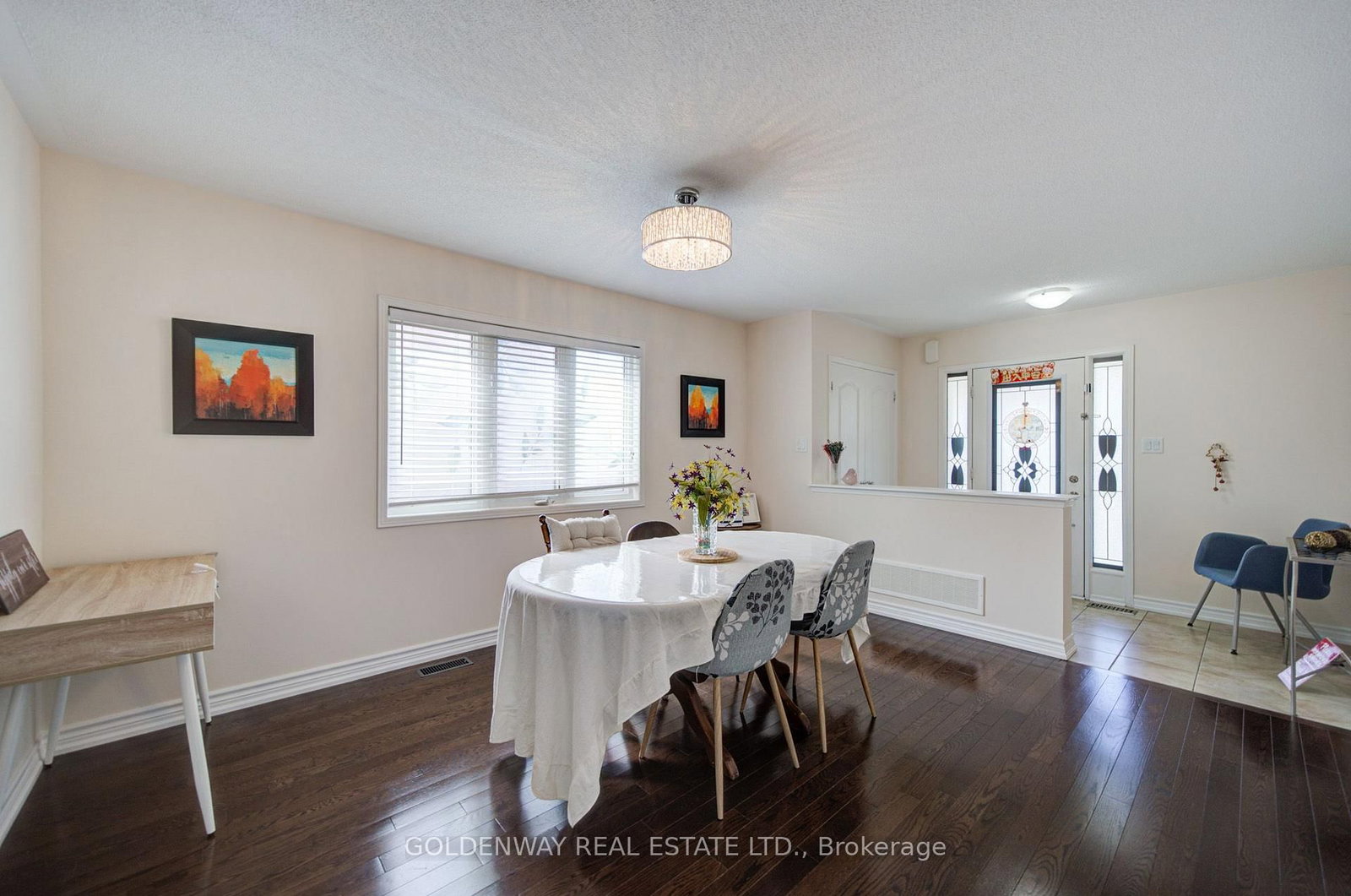 1433 Rennie Street • Oshawa, ON photo 8