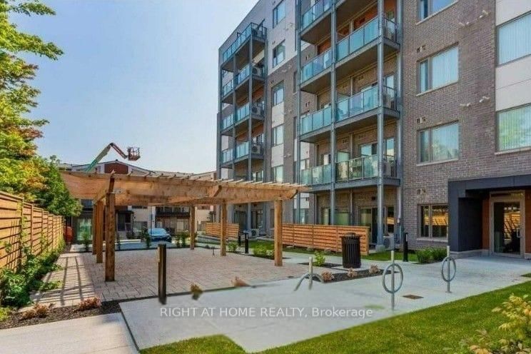 5131 Sheppard Avenue E • #401 • Toronto, ON photo 4
