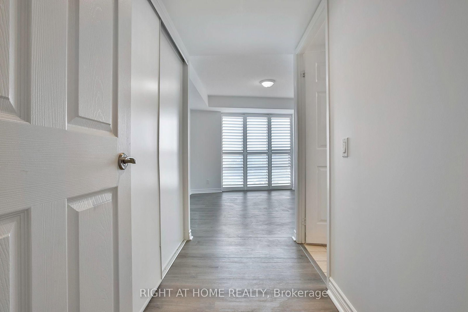 18 Mondeo Drive • #626 • Toronto, ON photo 20