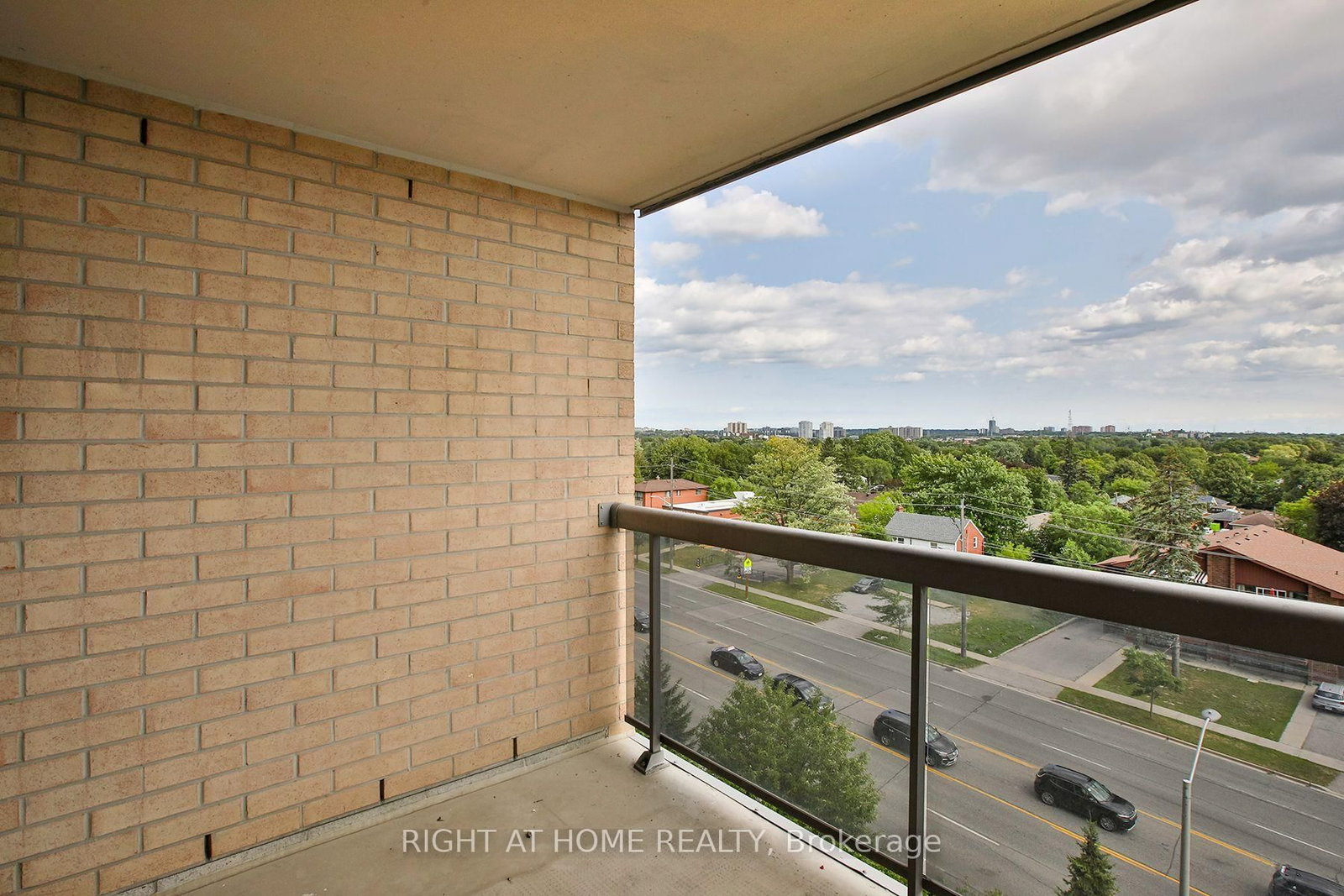 18 Mondeo Drive • #626 • Toronto, ON photo 30