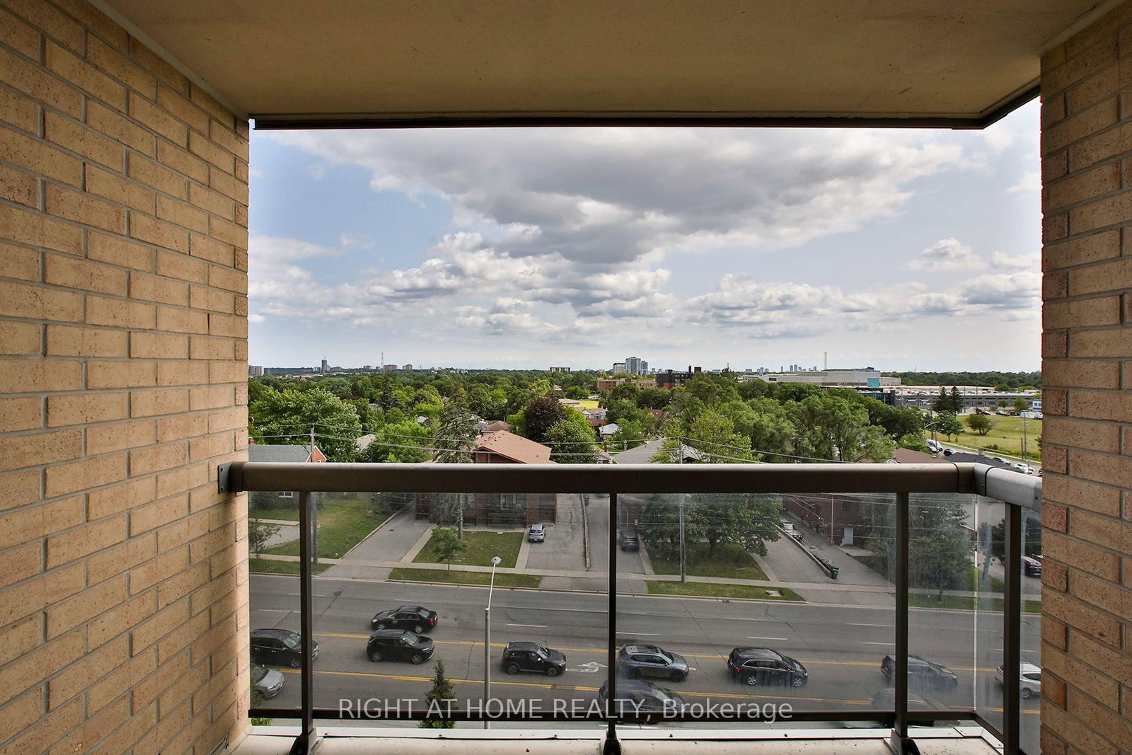 18 Mondeo Drive • #626 • Toronto, ON photo 31