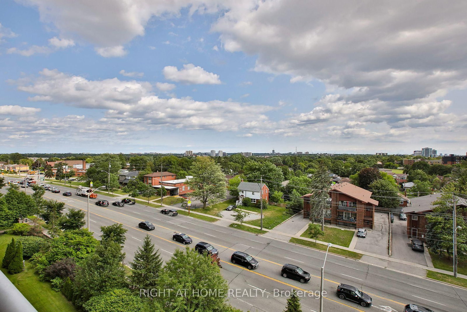 18 Mondeo Drive • #626 • Toronto, ON photo 32