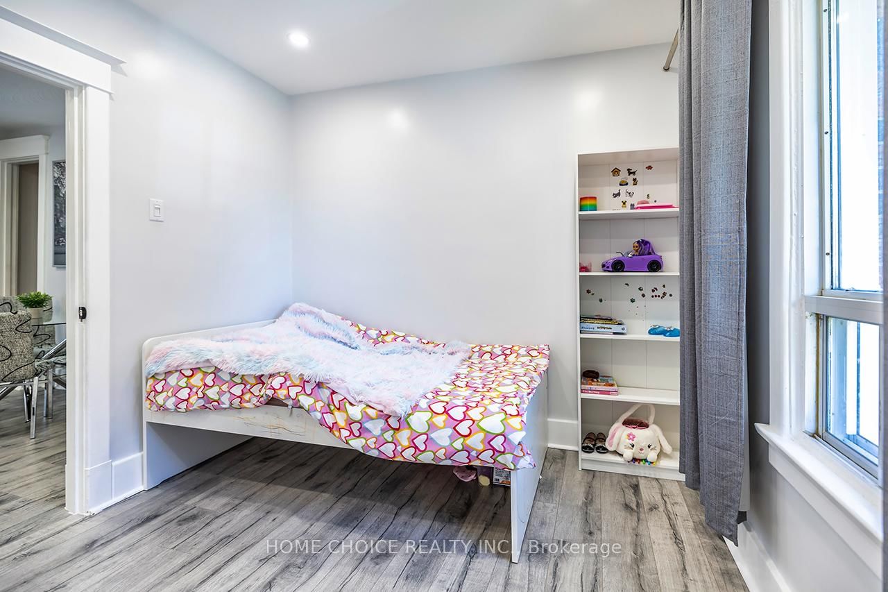 140 Gladstone Avenue • Oshawa, ON photo 24