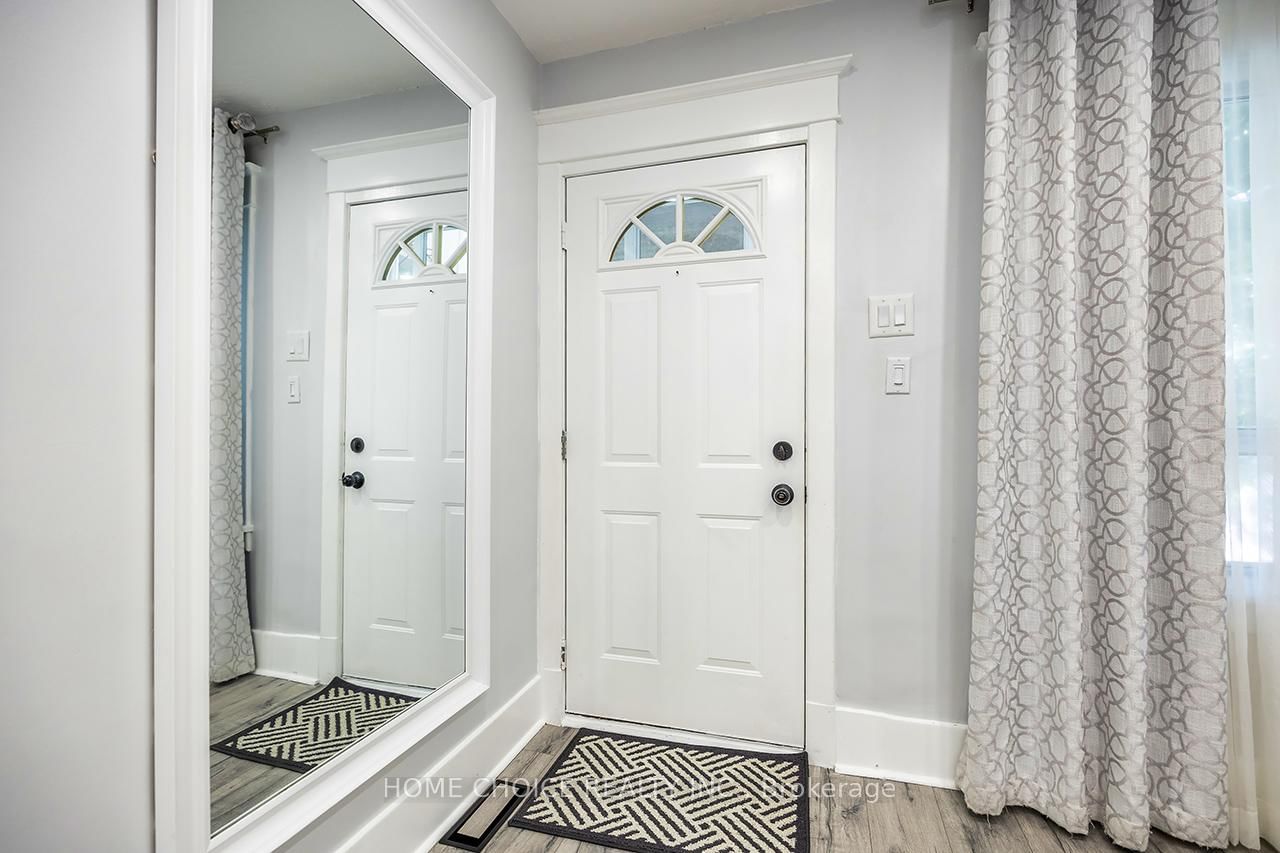 140 Gladstone Avenue • Oshawa, ON photo 6