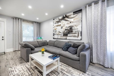 140 Gladstone Avenue • Oshawa, ON photo 9