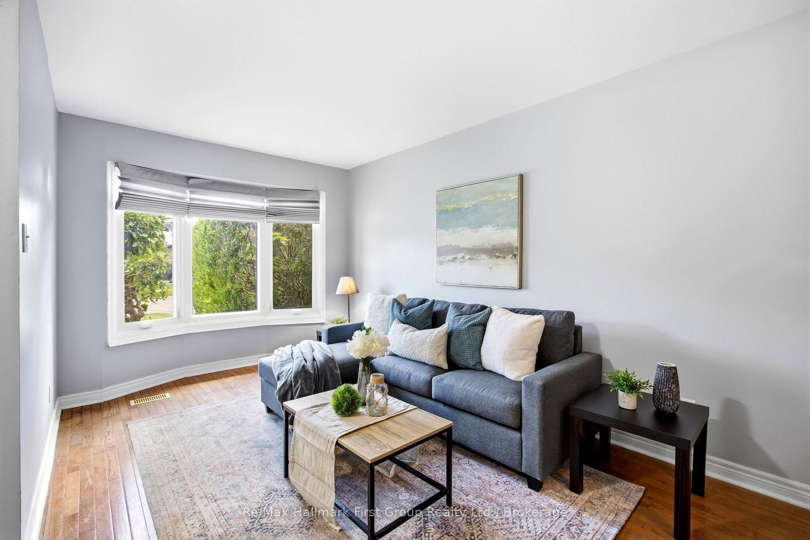 868 White Ash Drive • Whitby, ON photo 12