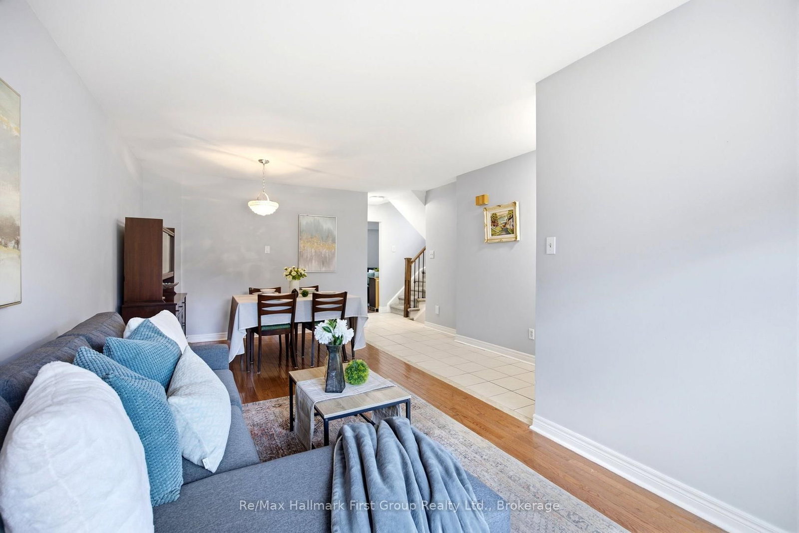 868 White Ash Drive • Whitby, ON photo 13
