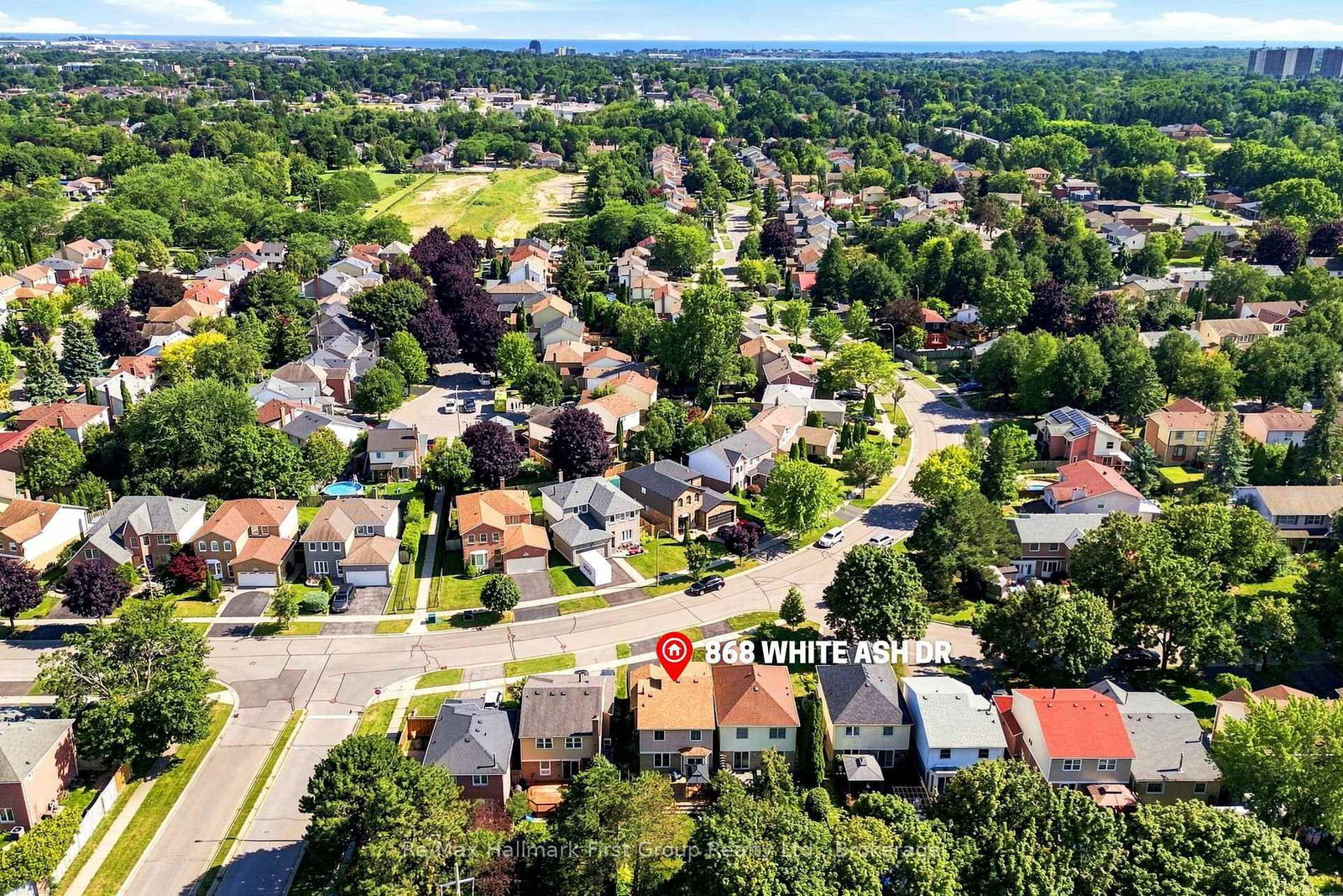 868 White Ash Drive • Whitby, ON photo 47