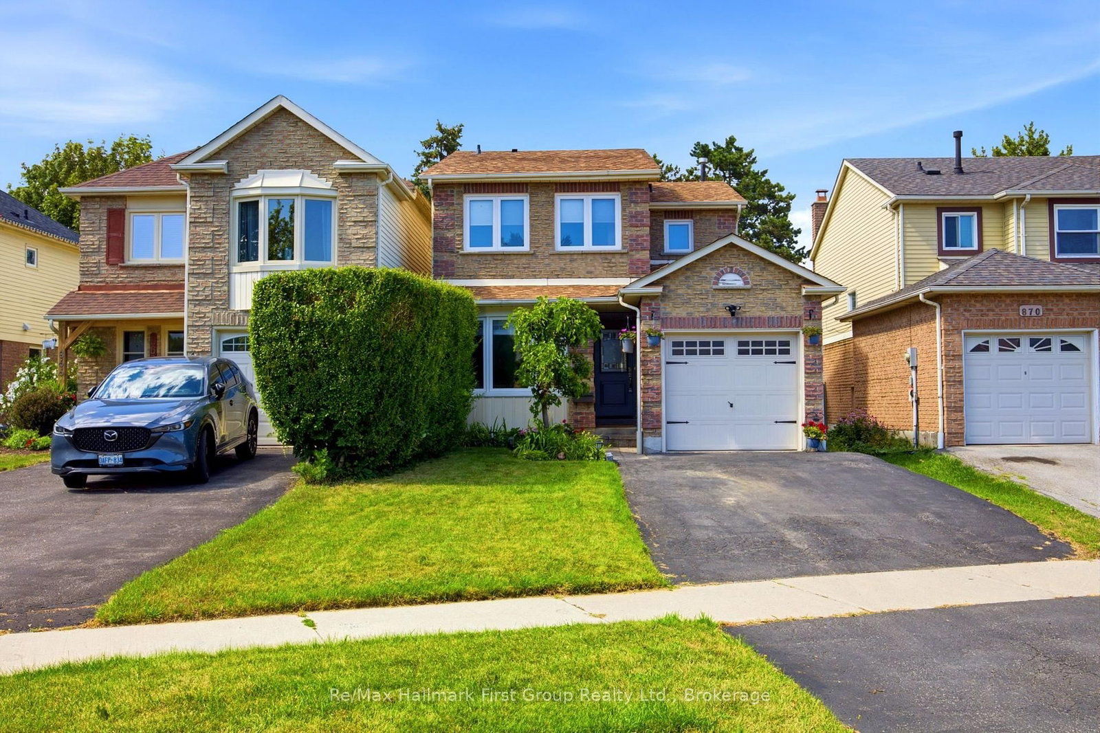 868 White Ash Drive • Whitby, ON photo 7