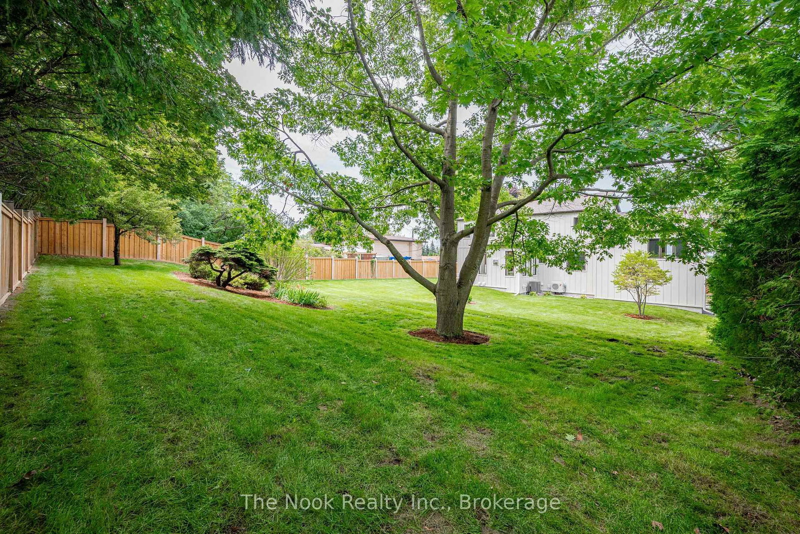 153 Elizabeth Crescent N • Whitby, ON photo 46