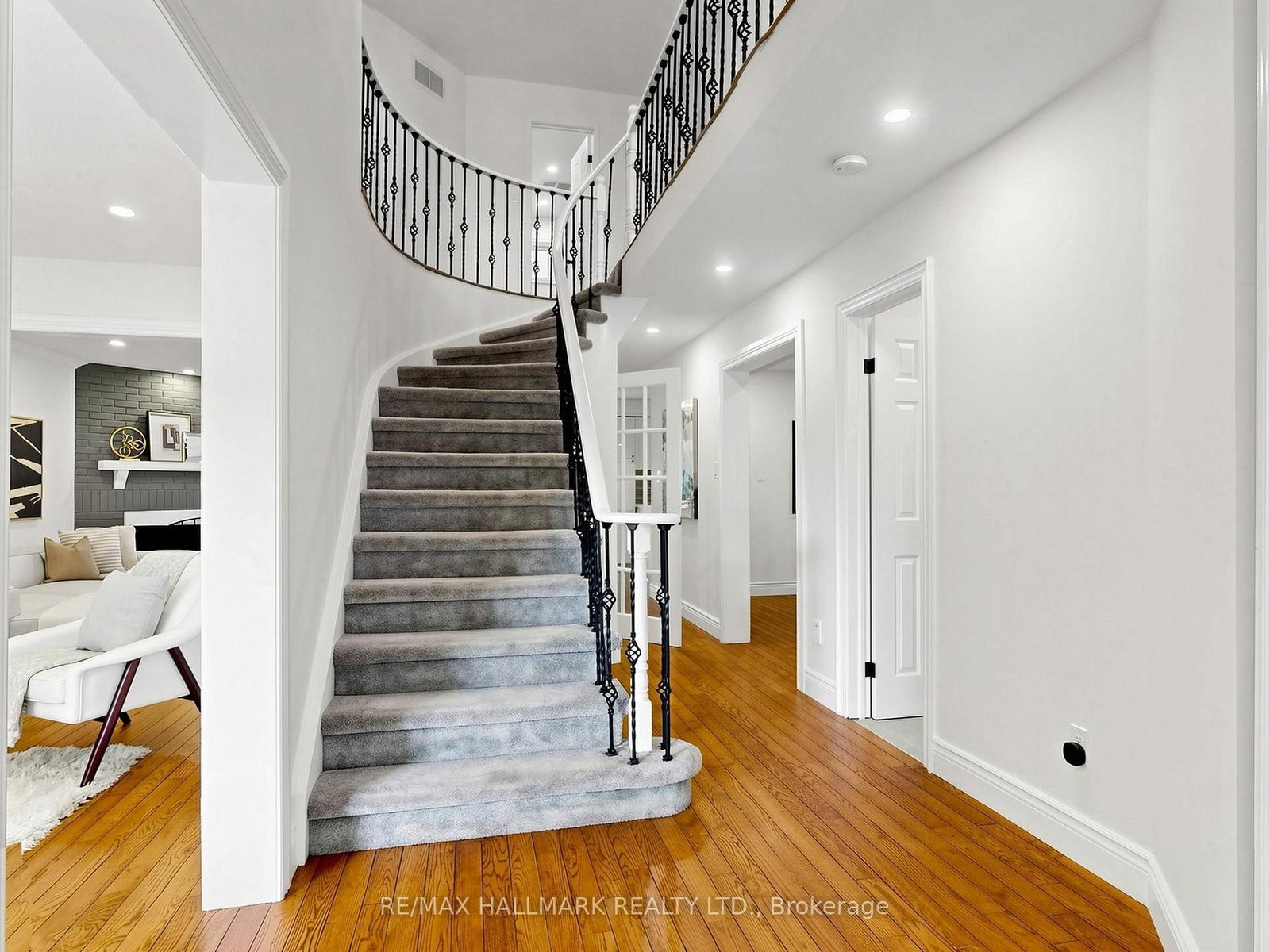 18 Howes Street • Ajax, ON photo 18