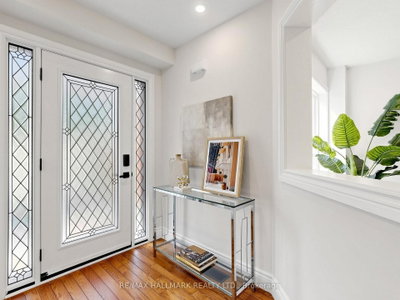 18 Howes Street • Ajax, ON photo 3
