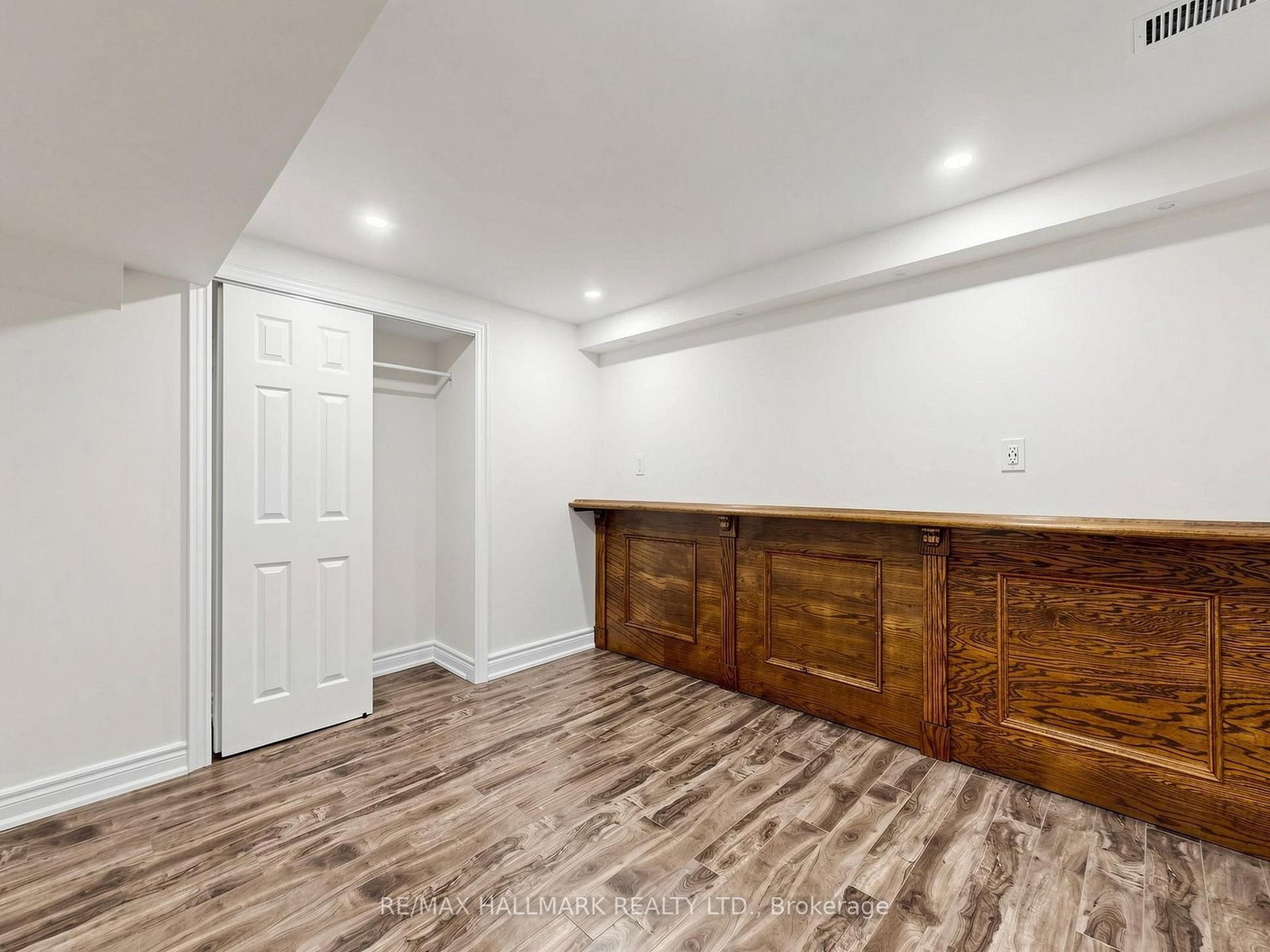 18 Howes Street • Ajax, ON photo 36