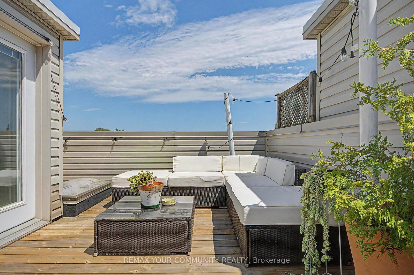 1079 Broadview Avenue • Toronto, ON photo 1