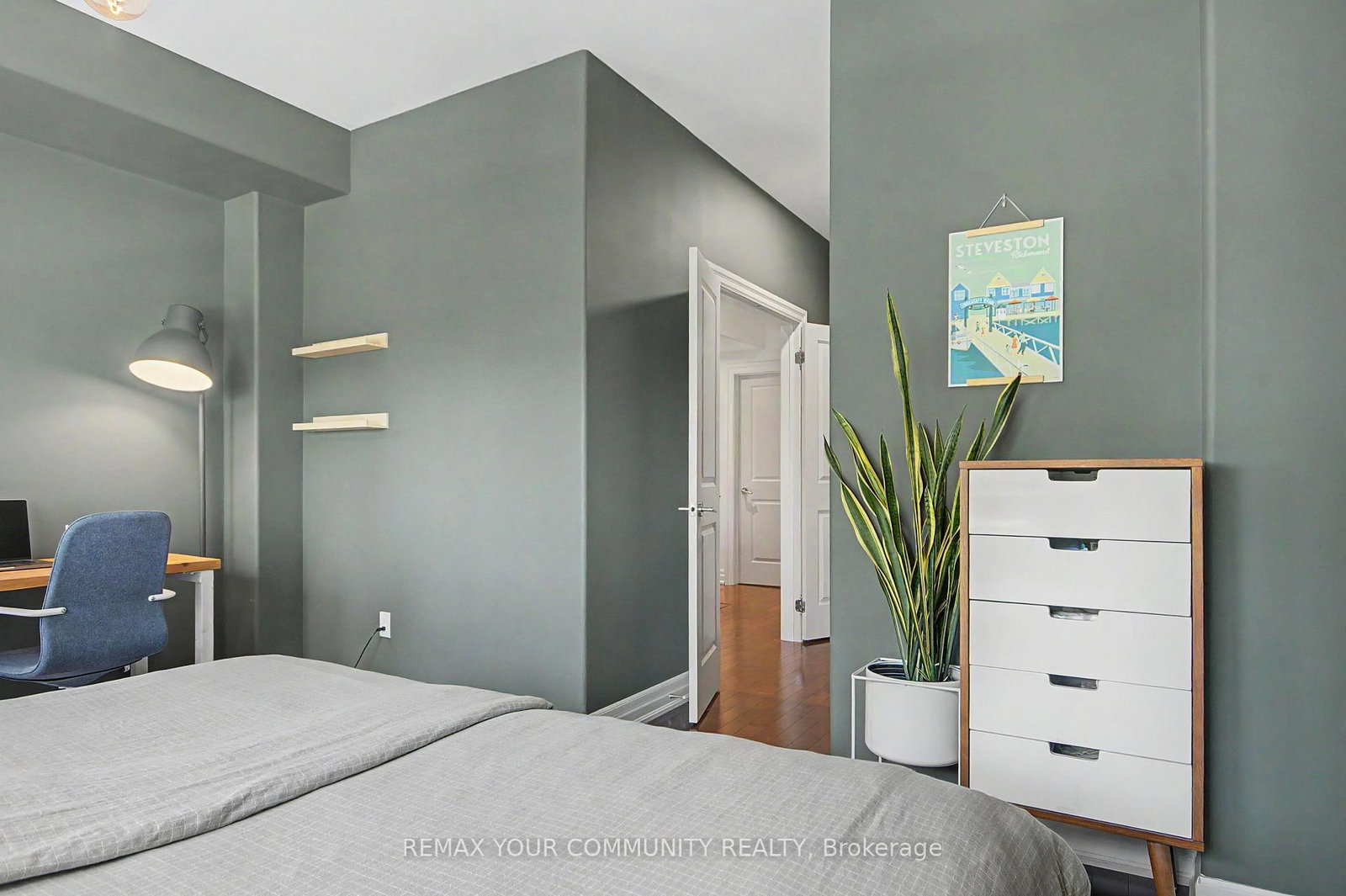 1079 Broadview Avenue • Toronto, ON photo 12