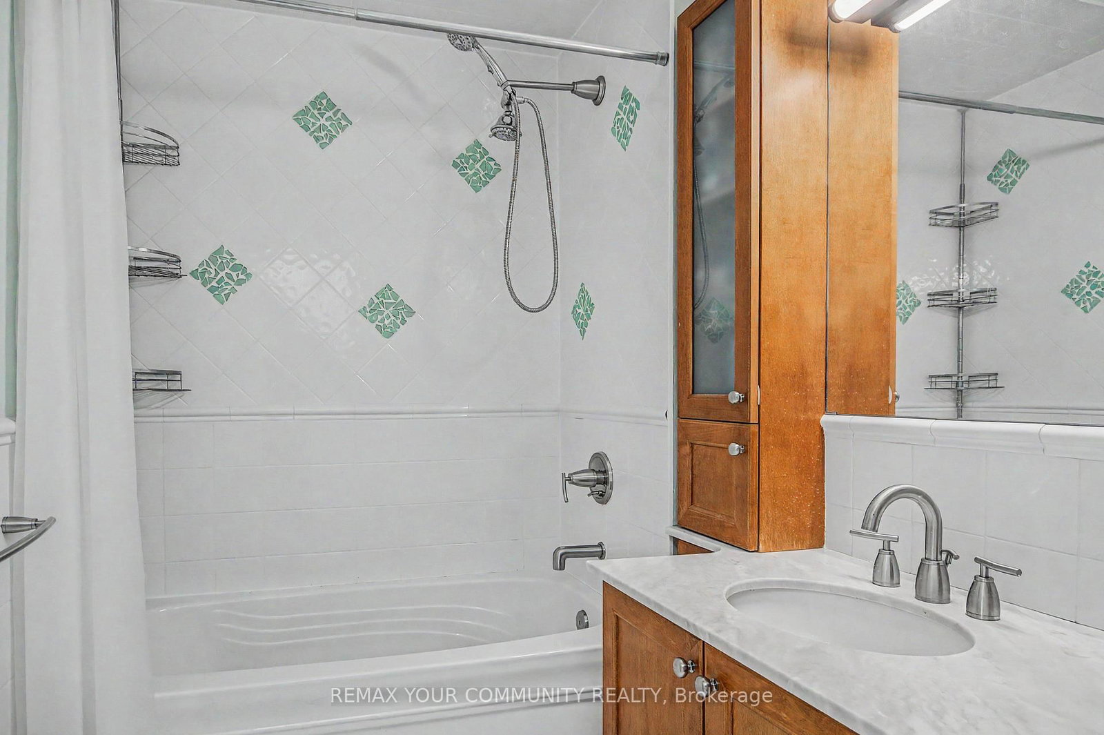 1079 Broadview Avenue • Toronto, ON photo 26
