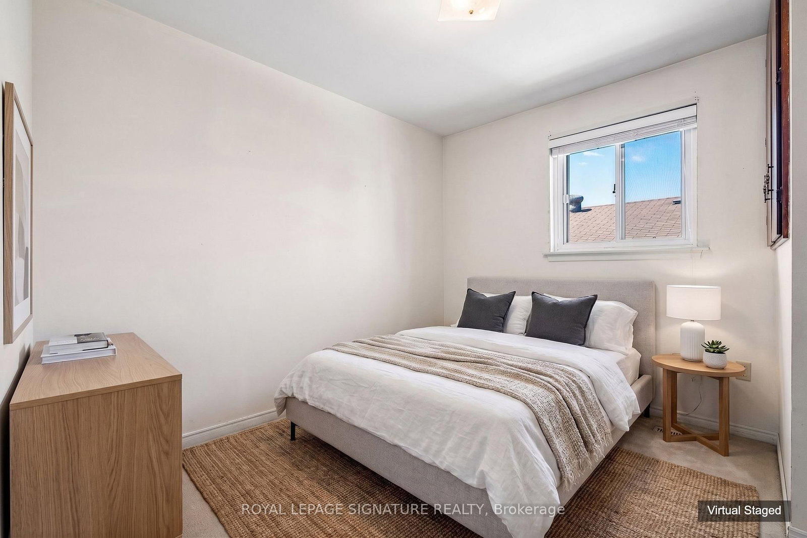171 Petworth Crescent • Toronto, ON photo 11
