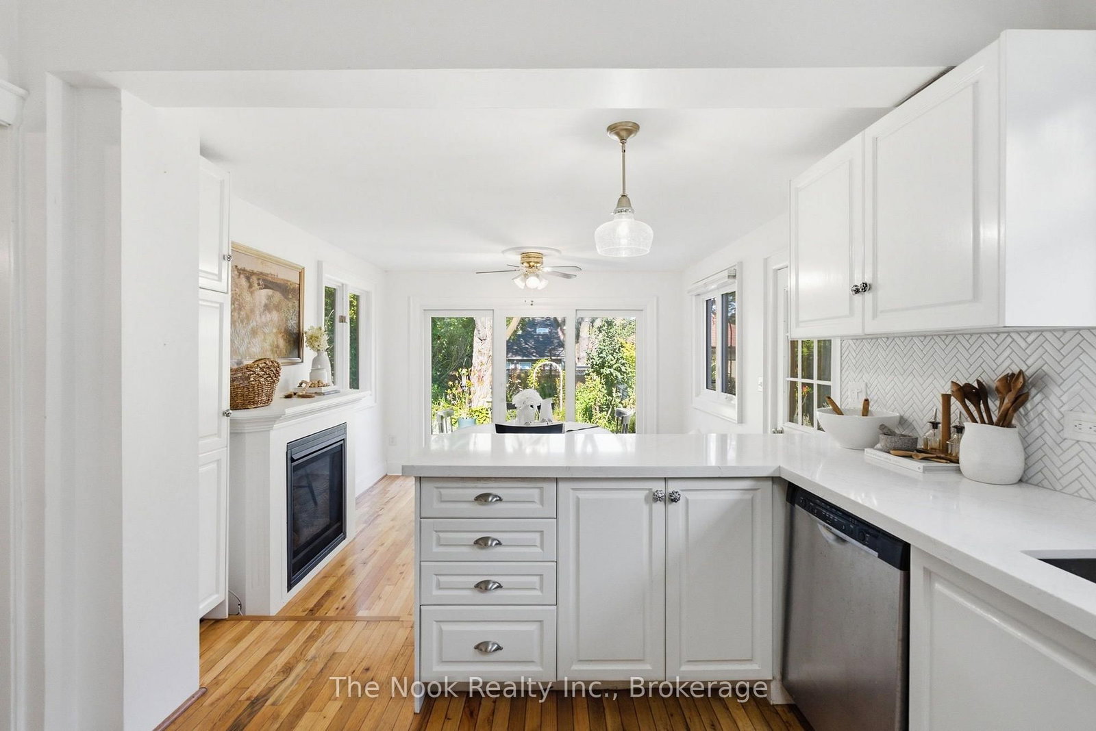 641 Masson Street • Oshawa, ON photo 22