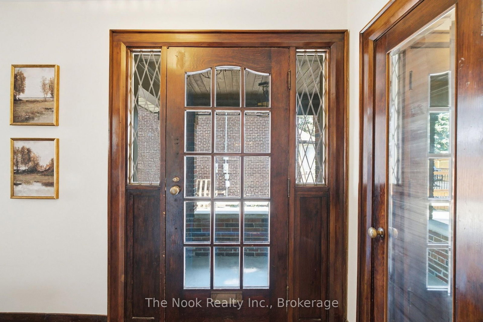 641 Masson Street • Oshawa, ON photo 4