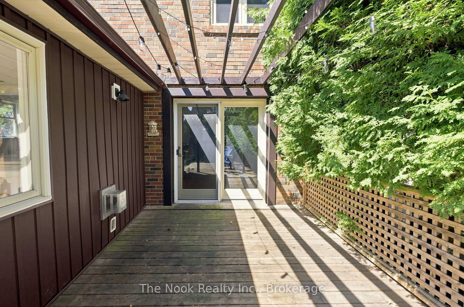 641 Masson Street • Oshawa, ON photo 42