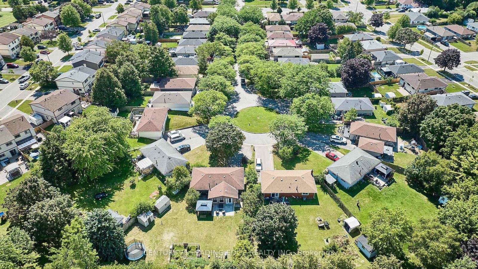1229 Norman Court • Oshawa, ON photo 37