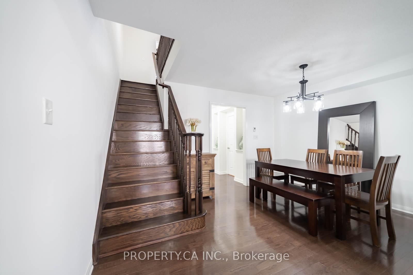 34 Ferguson Street • Toronto, ON photo 12