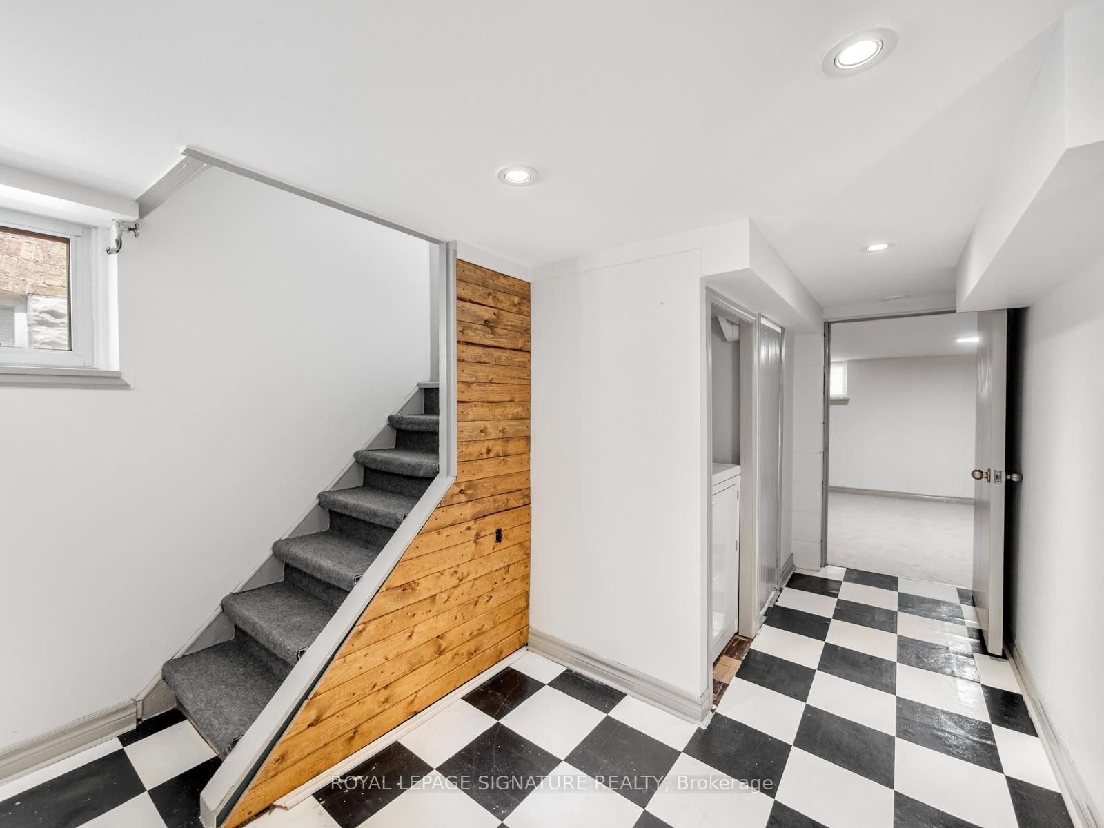 37 Chilton Road • Toronto, ON photo 20