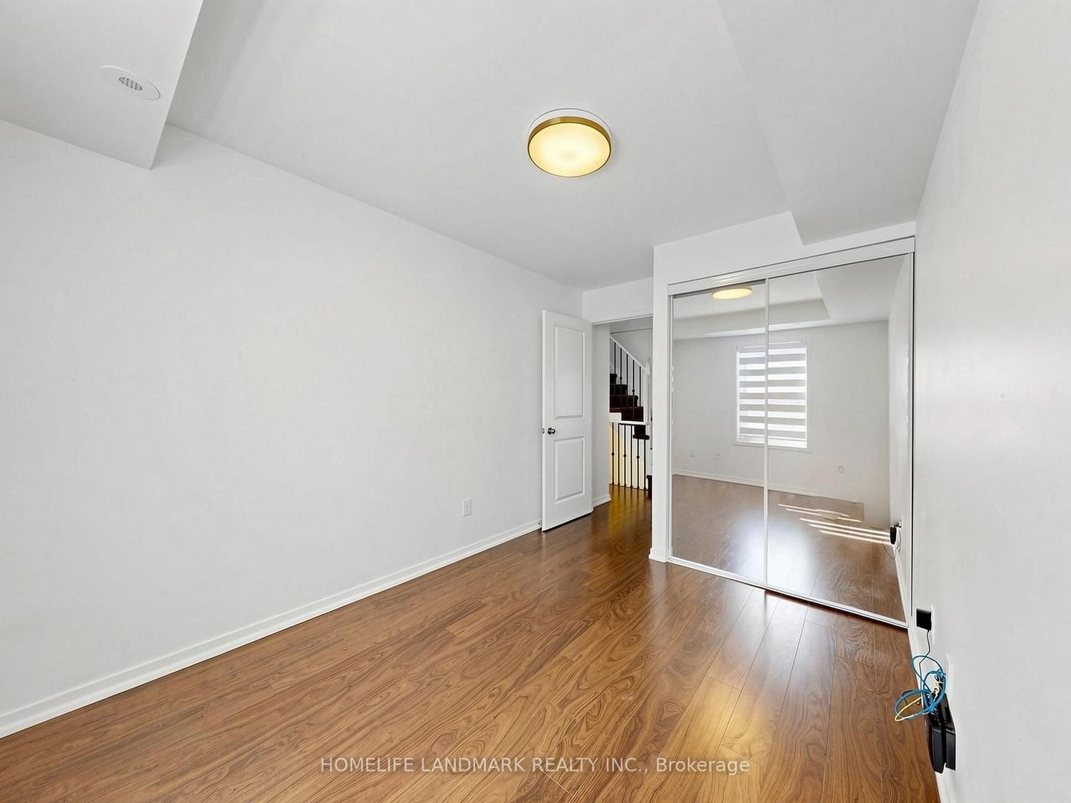 29 Frances Loring Lane • ##4 • Toronto, ON photo 17