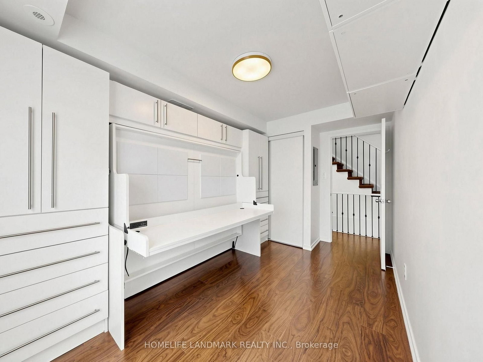 29 Frances Loring Lane • ##4 • Toronto, ON photo 18