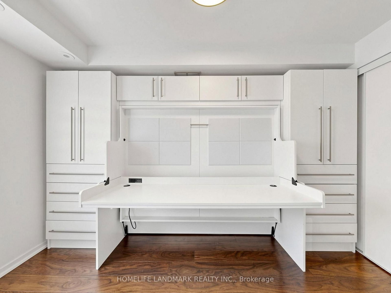 29 Frances Loring Lane • ##4 • Toronto, ON photo 19