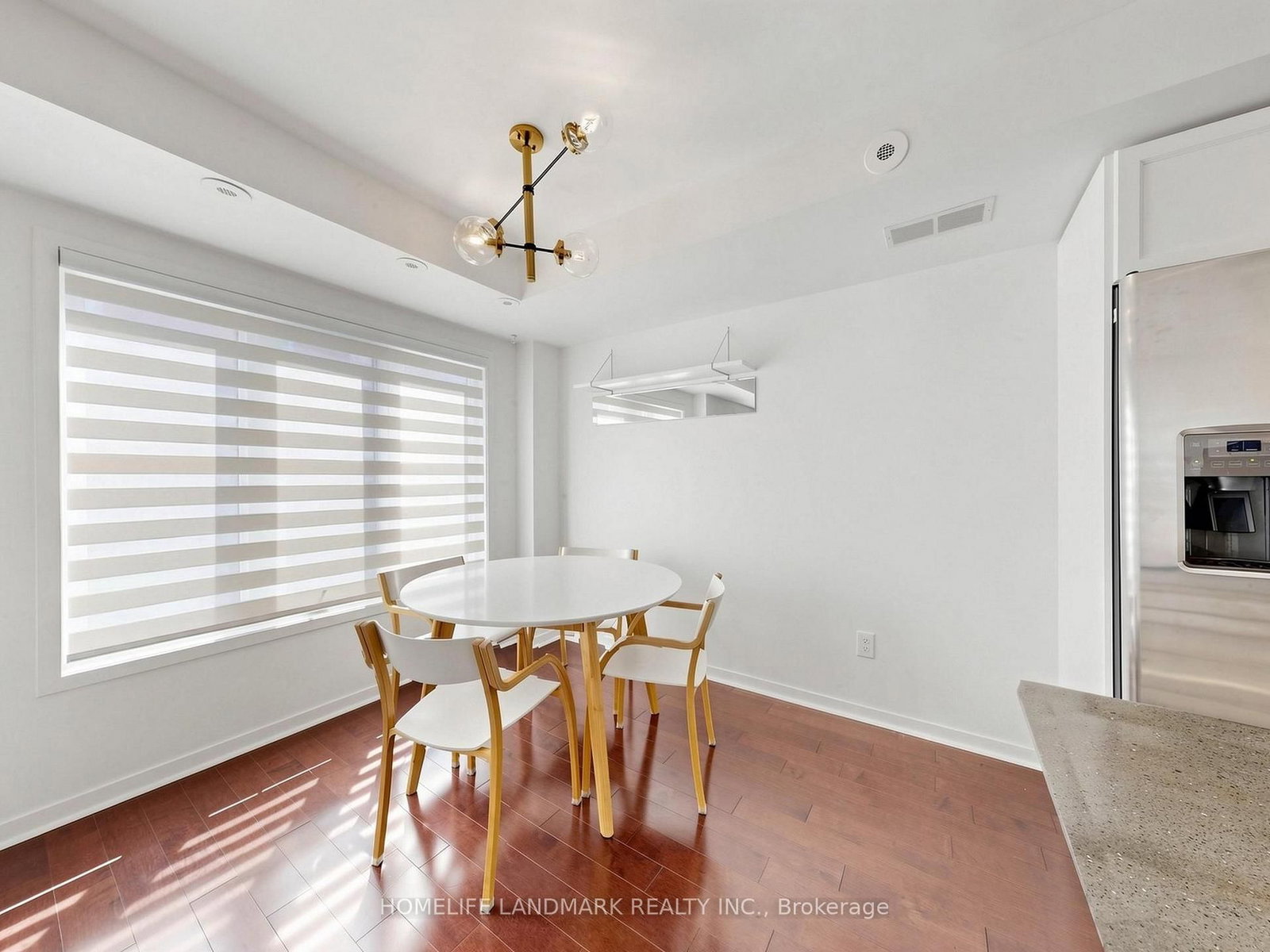 29 Frances Loring Lane • ##4 • Toronto, ON photo 9